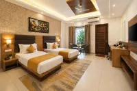 Hotel Jmk - Managed by JMD Group - Free Pickup and Drop - Homestays