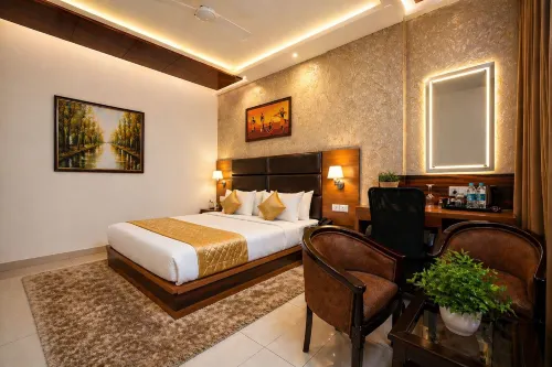 Hotel Jmk - Managed by JMD Group - Free Pickup and Drop - 民宿