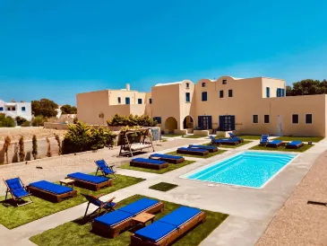 Irigeneia Hotel