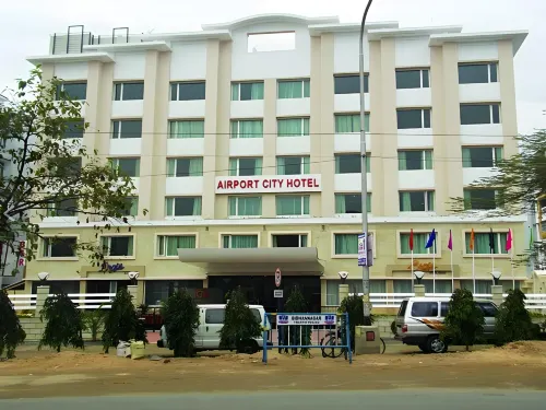 Airport City - Condos