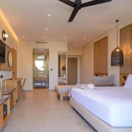 Relax Hotel