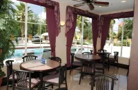 Galleria Palms Orlando - Free Theme Park Shuttles - 2-Star