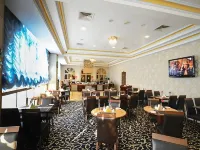 Al Seef Hotel - parking