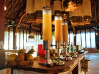 Sofitel Kia Ora Moorea Beach Resort - bar