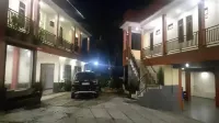 Waytuki Hotel - motel
