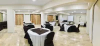 Hotel Crown Inn - 3-Star