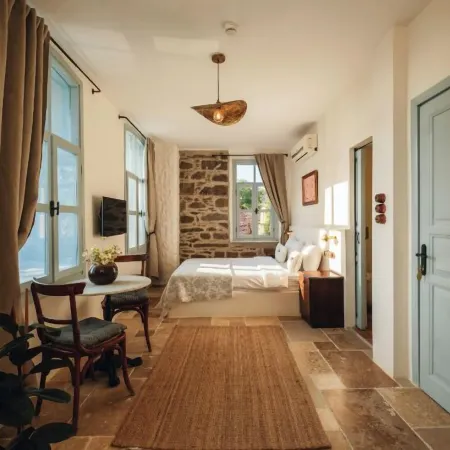 Herakles 1850 Hotel
