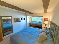 Slopeside Retreat at Mammoth Mountain, Ski-in\Ski-out at Canyon Lodge - Desayuno