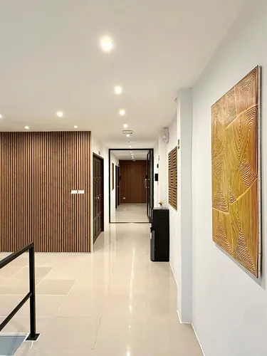 รูปภาพของBeachfront Deluxe Room with Sea View Balcony Near Patong Beach