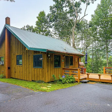 Rustic Cabin w/ Phoenix Mtn Views & Trail Access!
