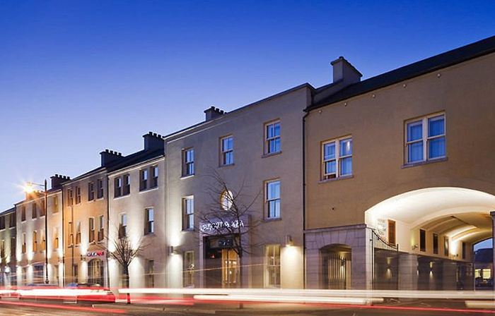 Westport Plaza Hotel, Spa & Leisure