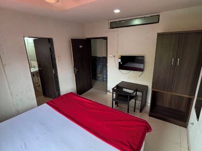 Hotel New Punjab