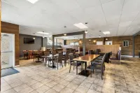Days Inn by Wyndham Sylvan Lake - Wifi