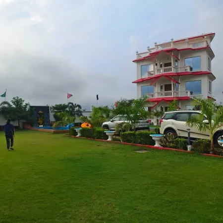 The Vrindavan Resorts & Banquet