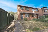 Modern 3BR Brompton Court Wi-fi By Stay With Us - Wifi