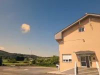 佩尼亞皮塔達酒店 - 2星級