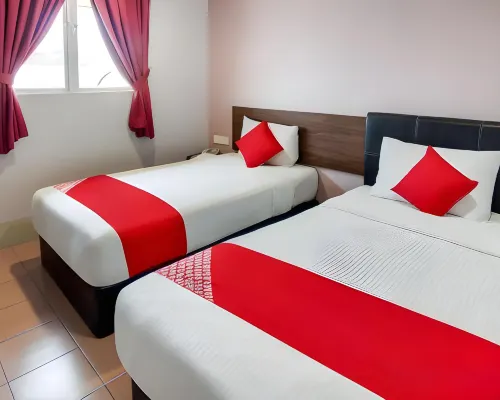 Dream House Hotel Rooms Photos