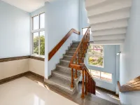 Goroomgo Dittu Holiday Inn Puri - Bãi đậu xe