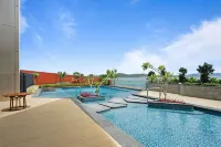 Marriott Executive Apartments Port Moresby - Pool