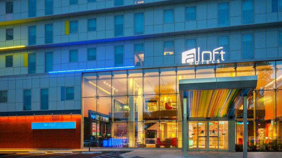 Aloft New York LaGuardia Airport