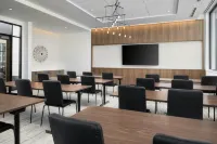 AC Hotel Dayton - Parkering