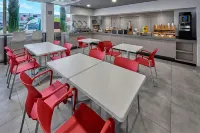 City Express Junior by Marriott Ciudad Juarez Consulado - breakfast