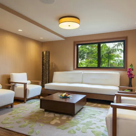 Koloa Landing Resort at Poipu, Autograph Collection