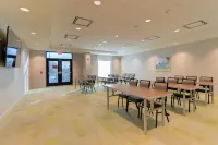 希爾頓阿爾科亞諾克斯維爾機場惠庭套房酒店 - 停車場