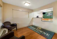 HomeTowne Studios Orlando - UCF Area - موتيلات