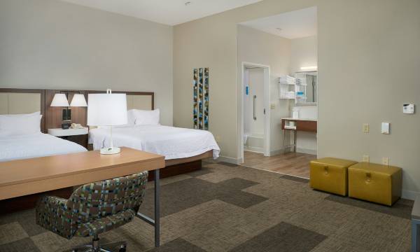 Hampton Inn & Suites Rogers