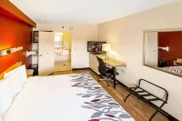 Red Roof Inn Hilton Head Island - 2-Star