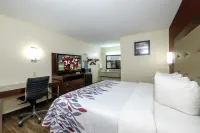 Red Roof Inn Columbus, MS - 2-Star
