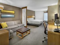DoubleTree by Hilton Edmonton Downtown Hotels near Epcor Tower