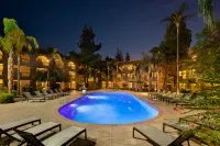 Embassy Suites by Hilton Phoenix Tempe - piscine