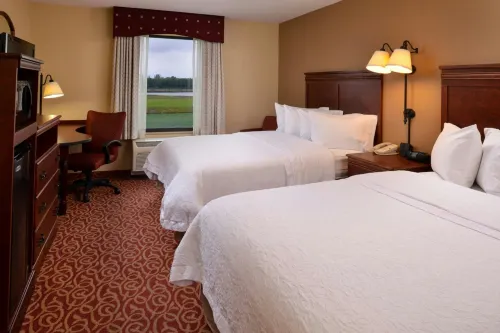 Hampton Inn Lincoln - Pet friendly