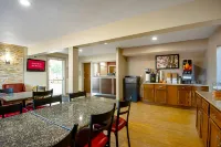 Red Roof Inn Cameron - Pet friendly