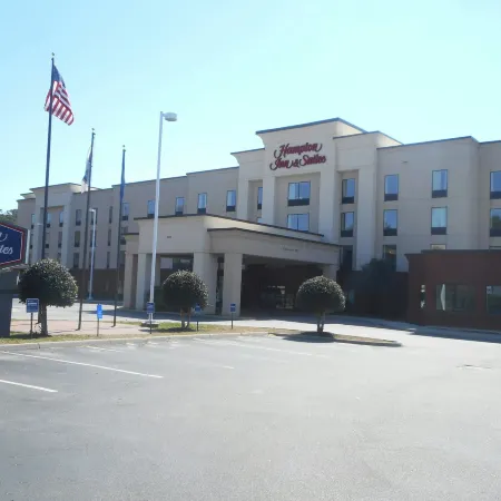 Hampton Inn & Suites Norfolk-Airport