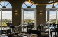 Four Seasons Hotel the Westcliff, Johannesburg - Pet friendly