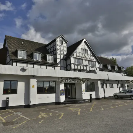 Barons Court Hotel Walsall