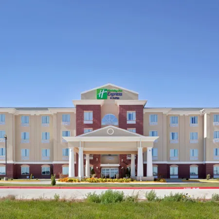 Holiday Inn Express & Suites DUMAS by IHG