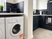The Annexe, 25 Gorsehill Road - Parking