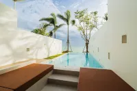 KALM Seafront Pool Villa Samui - شاطئ