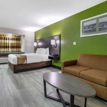 Quality Inn & Suites Longview I-20