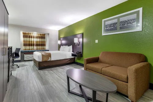 Quality Inn & Suites Longview I-20 Hotels in Hallsville