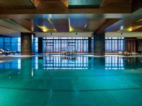 合肥皇冠假日酒店 - 室内游泳池