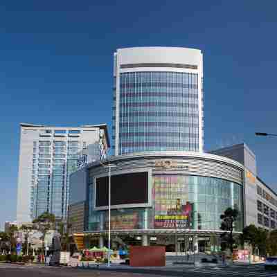 Crowne Plaza Zhongshan Wing On City Hotel Exterior