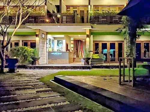 爪哇灣海灘酒店