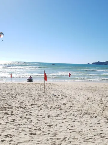 รูปภาพของที่พักชั้น 43 ในใจกลางพัทยา เห็นวิวทะเลแบบพาโนรามา