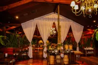 Hotel Raices Esturion