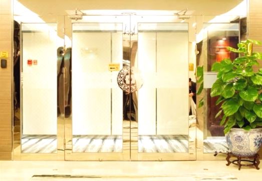 2. 류저우 그랜드 ..